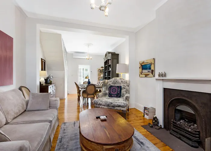 Pyrmont Self-Contained Terrace House